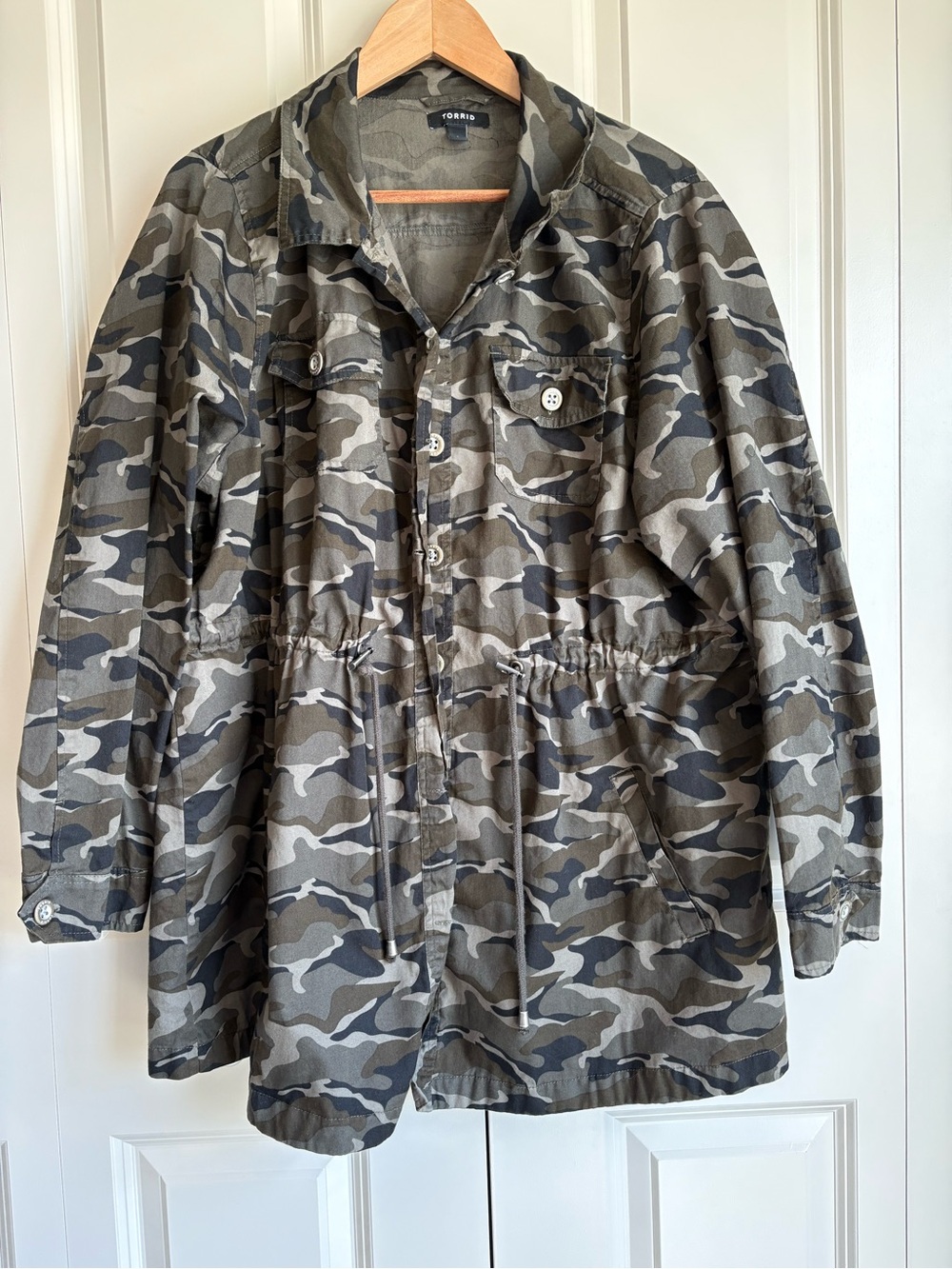 Torrid Camo Utility Jacket Drawstring Waist Anorak Shirt Jacket Plus Size 2